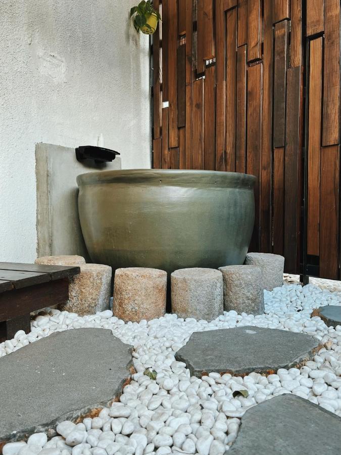 Isshoni House Lejlighed Tainan Eksteriør billede